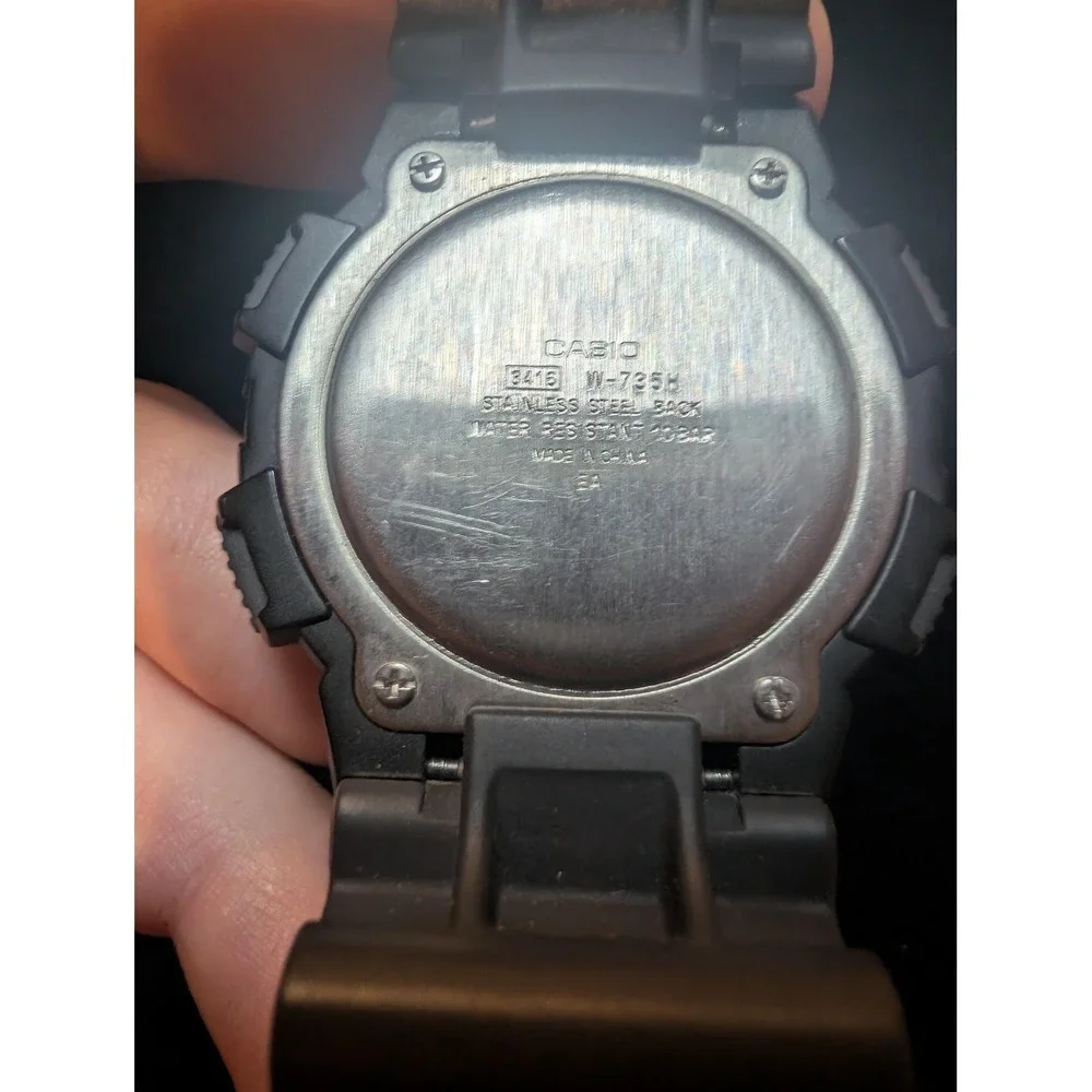 Casio Quartz Mens Watch Gray Digital Vibration Alarm 100M W-735H Illuminator